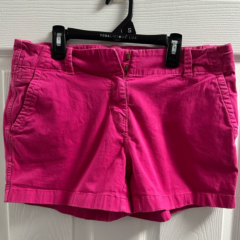 Vineyard Vines Hot Pink Women's Shorts